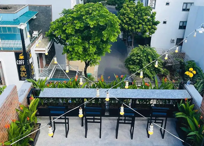 Ami Foreign Center Da Nang - Large Windows, Have Balcony & Use Terrace