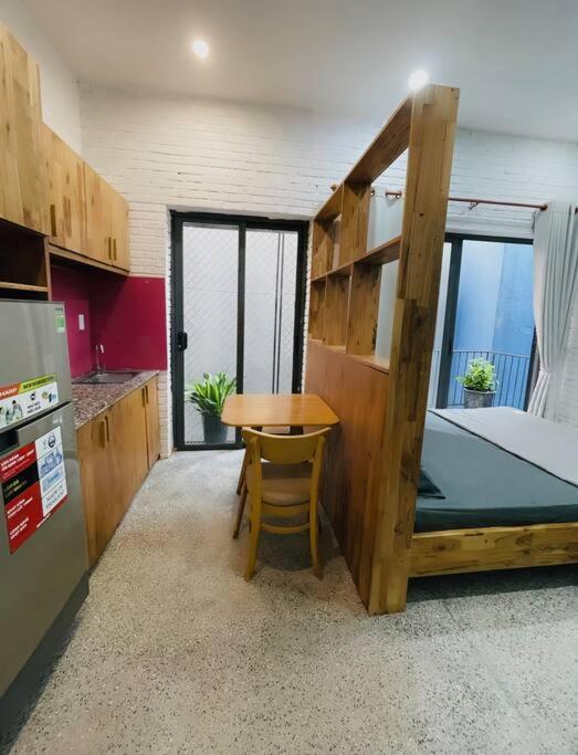 Ami Foreign Center - Large Windows, Have Balcony & Use Terrace