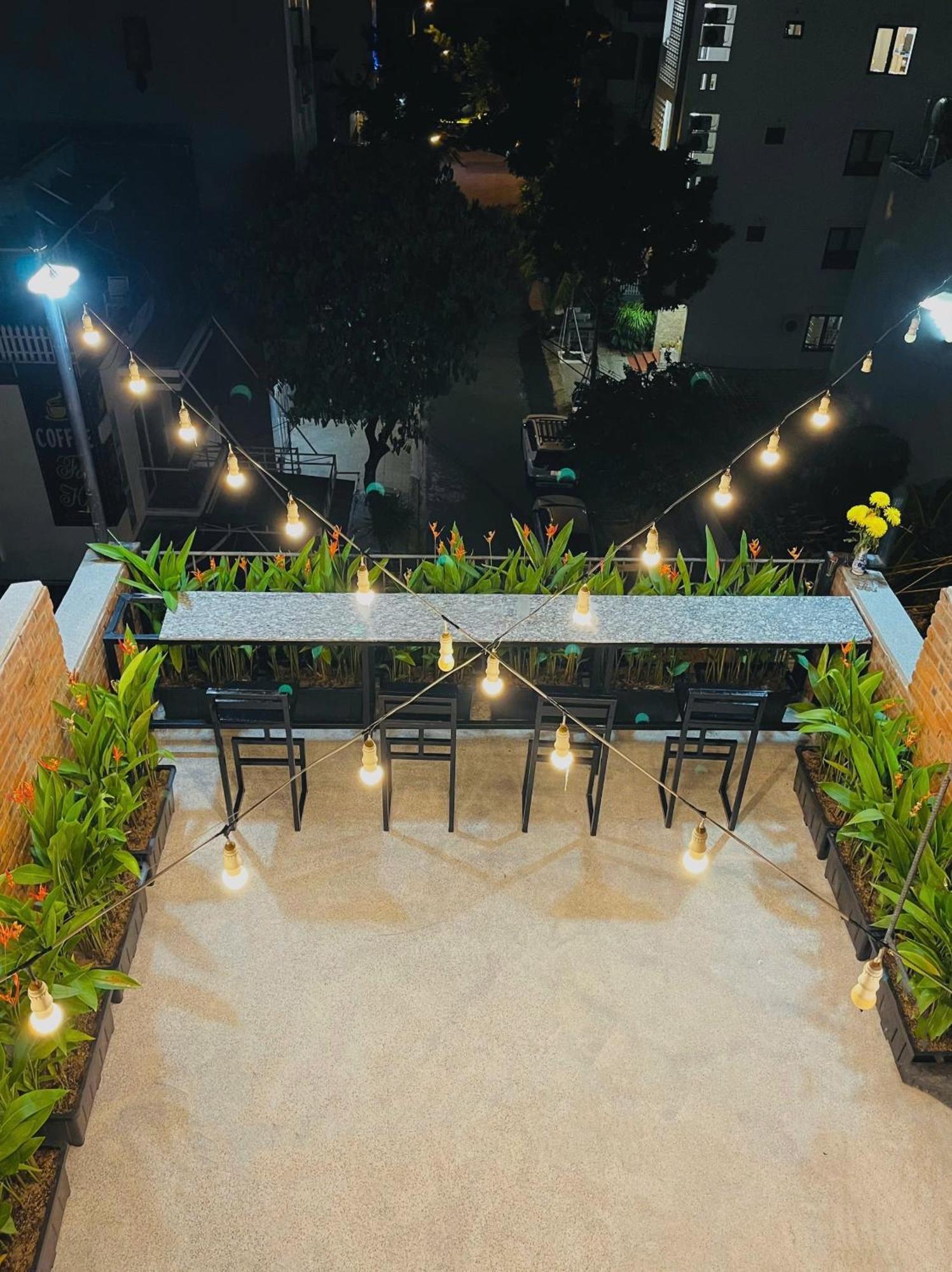 Ami Foreign Center - Large Windows, Have Balcony & Use Terrace *